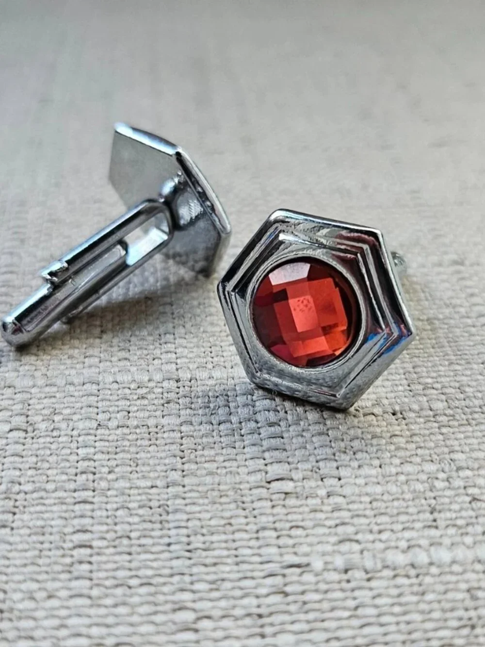 Father Day Gifts Cufflinks Silver Tone Red Crystal Centered Fashion Men Jewelry